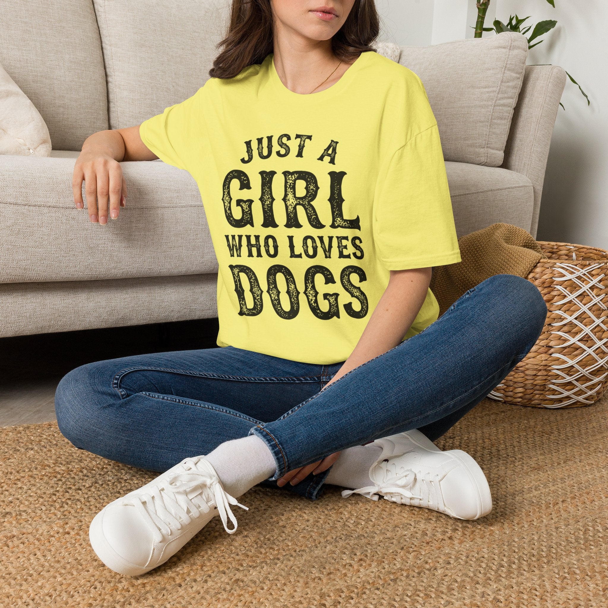JustAGirlLovesDogs T-shirt