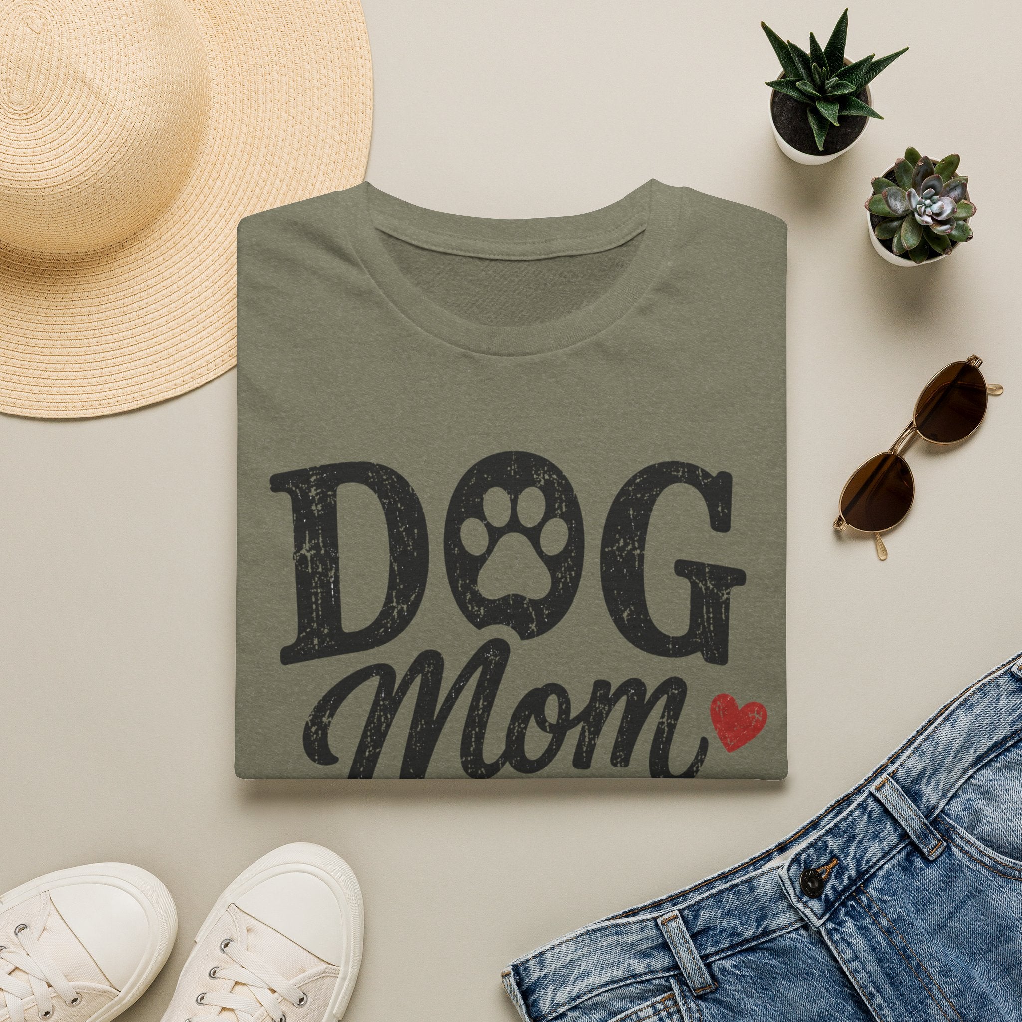 DogMom T-shirt
