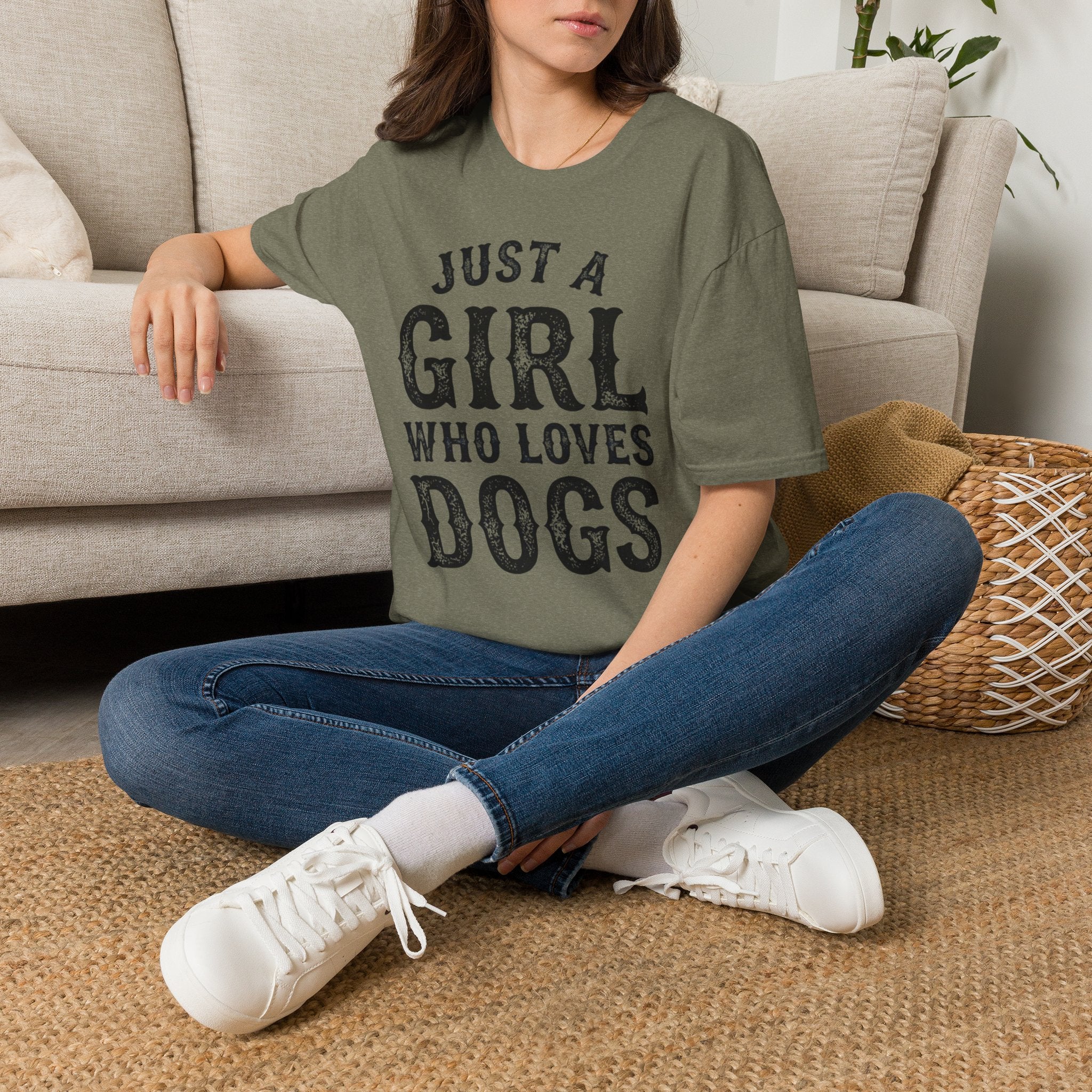 JustAGirlLovesDogs T-shirt