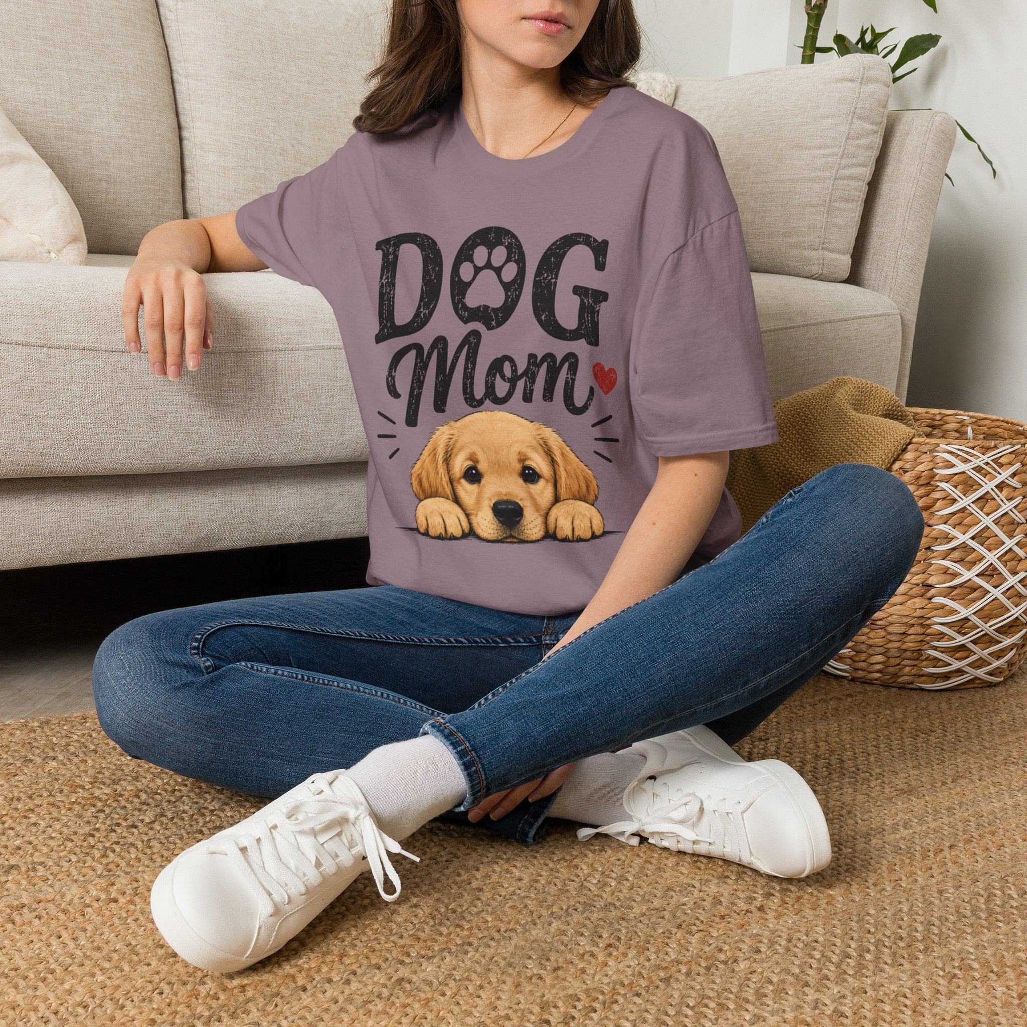 DogMom T-shirt