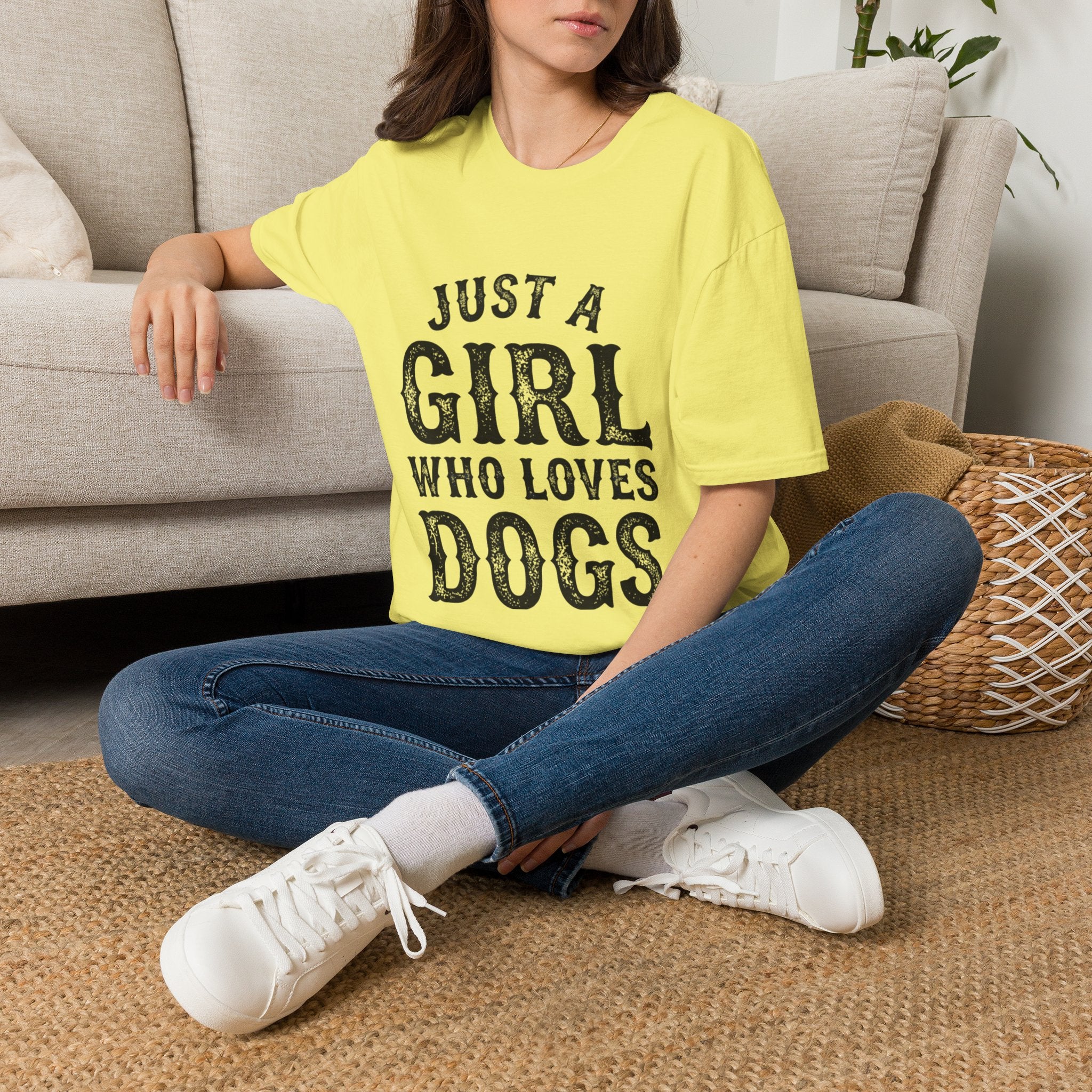 JustAGirlLovesDogs